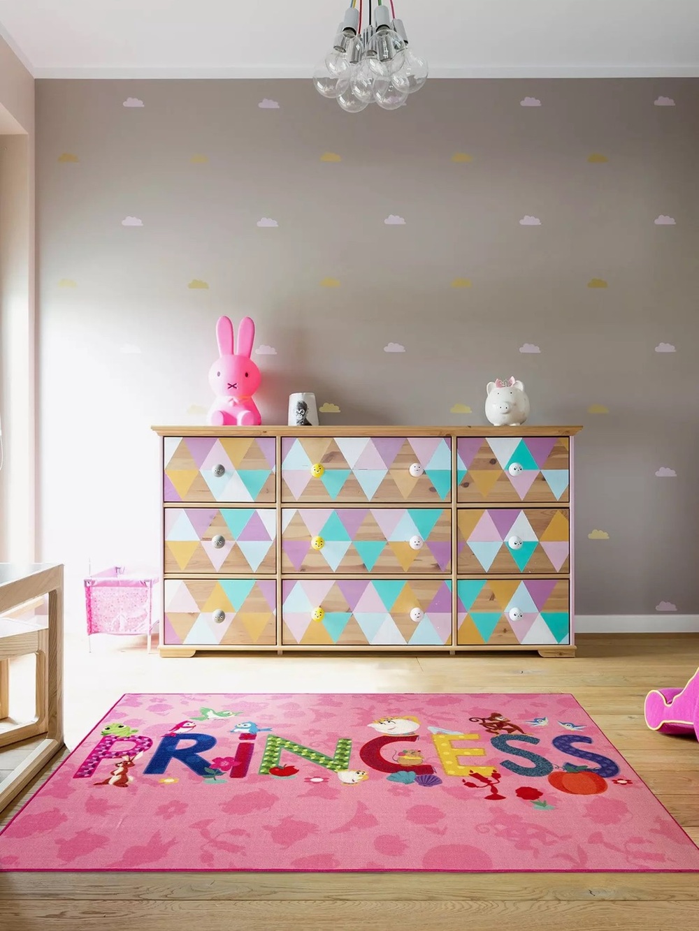 Disney Princess Icons Rug - Picture 9 of 9